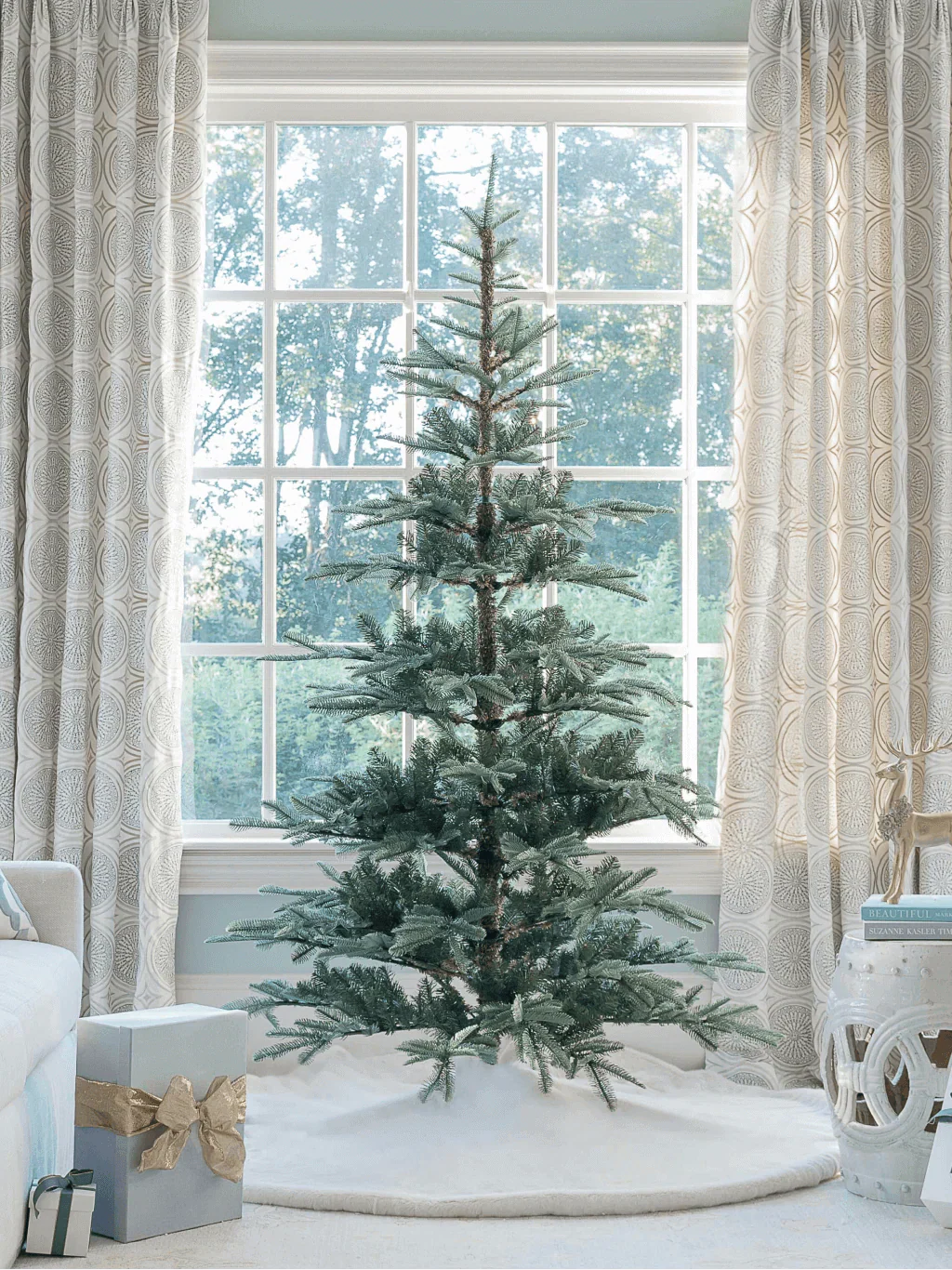 Árvore de Natal artificial de abeto nobre de 7 pés com 500 luzes LED brancas quentes